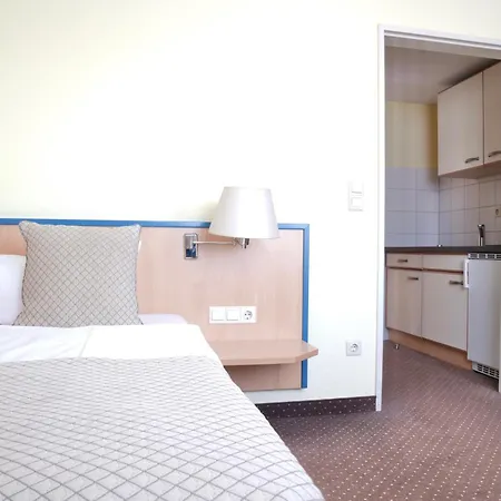 Central Hotel Winnenden Hotel 3*
