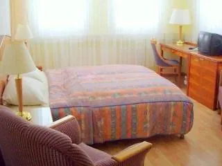 호텔 Central Hotel Winnenden 3*