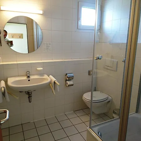 ホテル Central Hotel Winnenden ヴィンネンデン